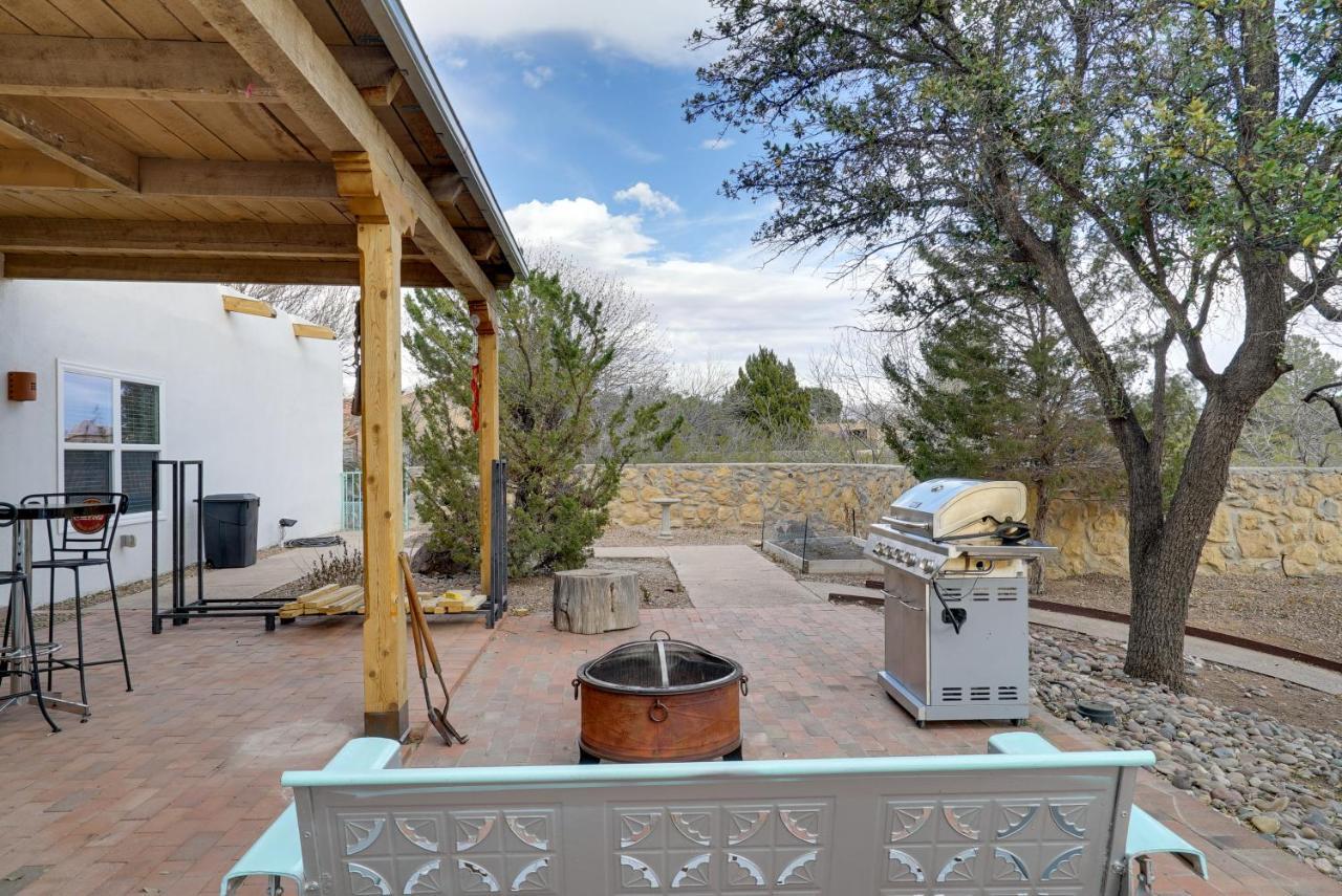 Las Cruces Home La Casa Blanca With Courtyard Exterior photo